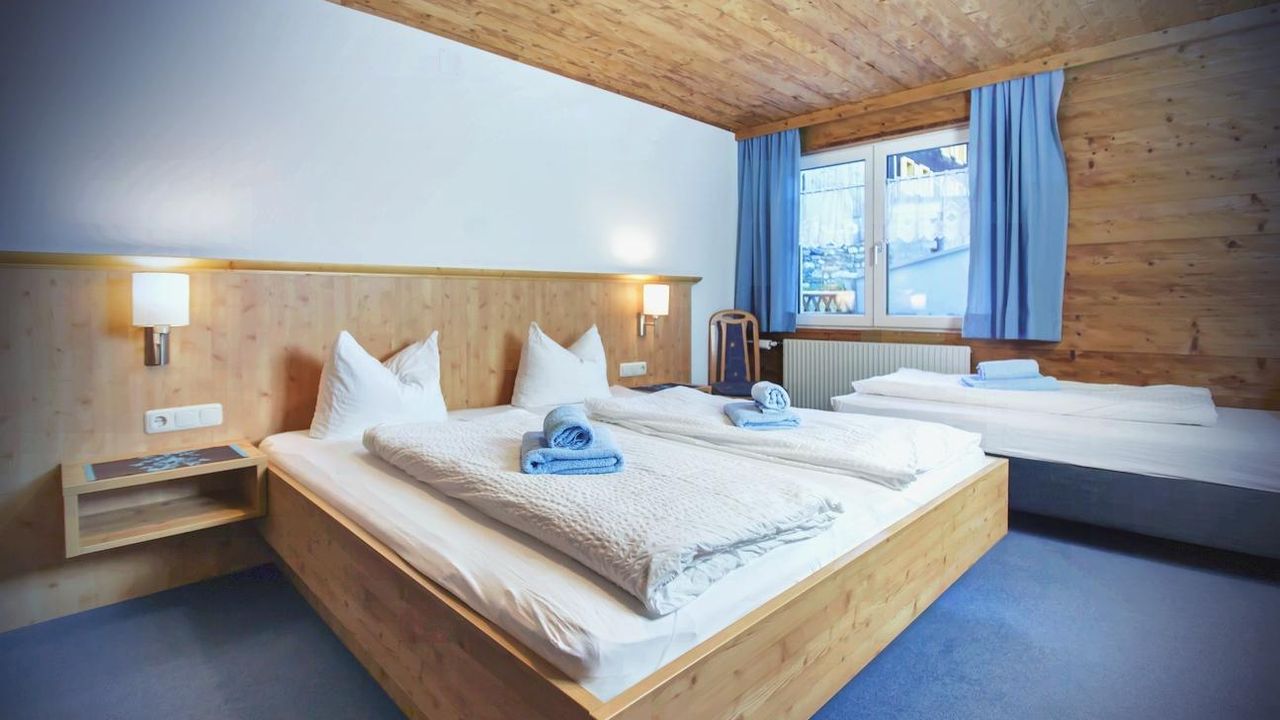 FW 3-5/2 I Schlafzimmer FW 3-5/2 I Schlafzimmer
